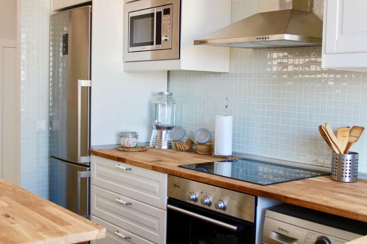 Sea View Apartment In El Medano With Pool & Private Parking Space מראה חיצוני תמונה