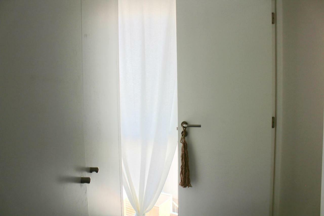 Sea View Apartment In El Medano With Pool & Private Parking Space מראה חיצוני תמונה