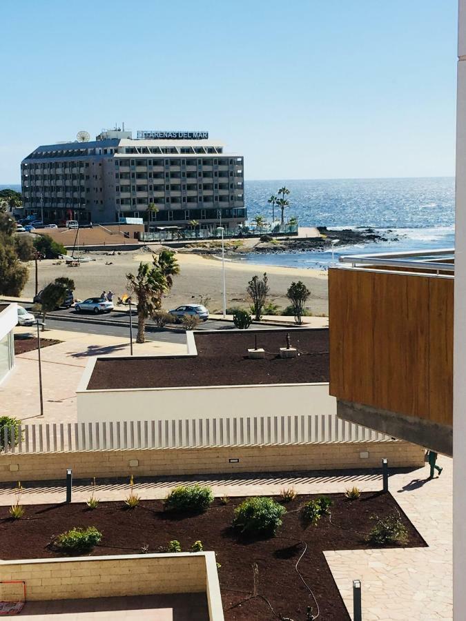 Sea View Apartment In El Medano With Pool & Private Parking Space מראה חיצוני תמונה